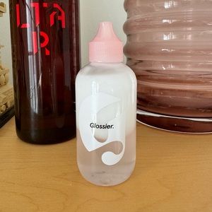 Glossier Milky Oil Makeup Remover